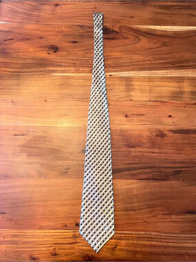 Vintage Gianni Versace Classic V2 100% Silk Handmade Necktie